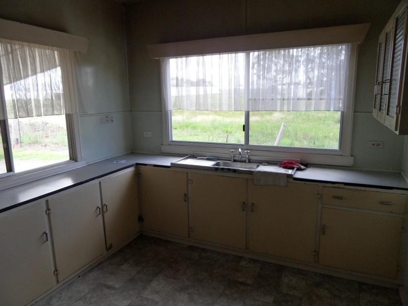 25672 New England Highway, Applethorpe, Stanthorpe QLD 4380