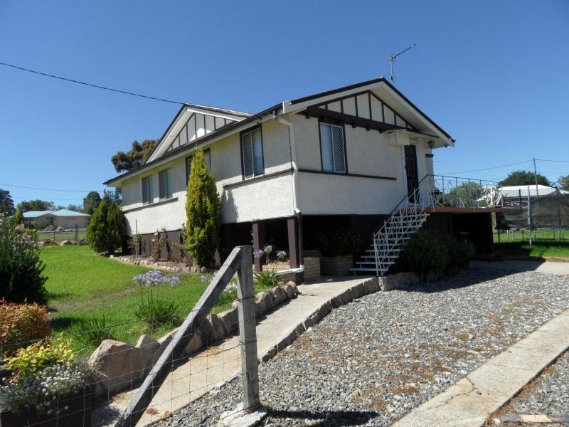 23 Aplin Street, Stanthorpe QLD 4380