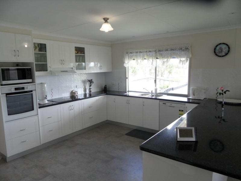 49 Hamilton Road, Dalveen, Stanthorpe QLD 4380