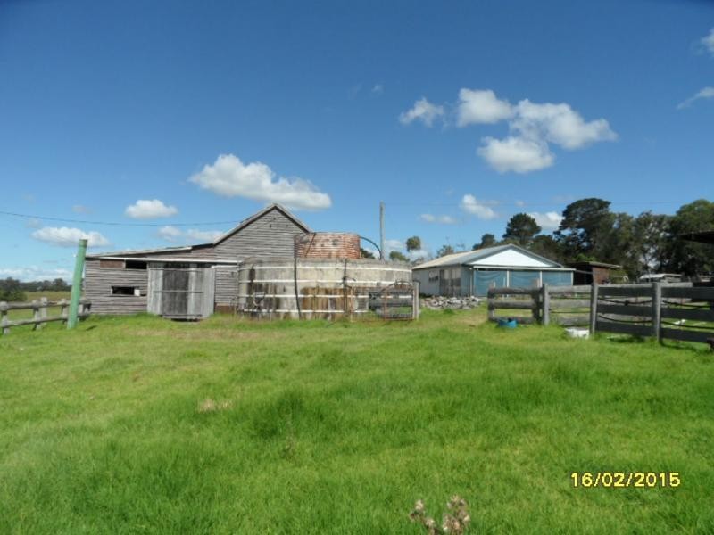 205 Ridge Road, The Summit, NSW, Stanthorpe QLD 4380