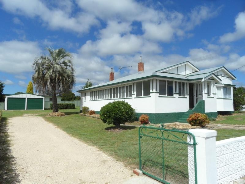 127 Folkestone Street, Stanthorpe QLD 4380
