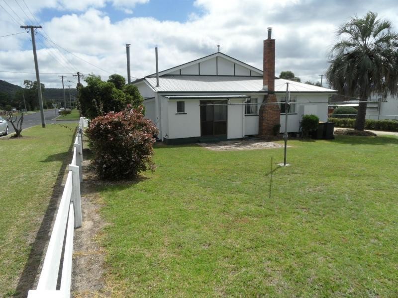 127 Folkestone Street, Stanthorpe QLD 4380