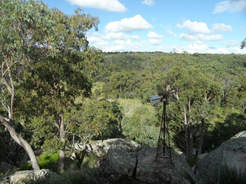 133 Caves Road, Stanthorpe QLD 4380