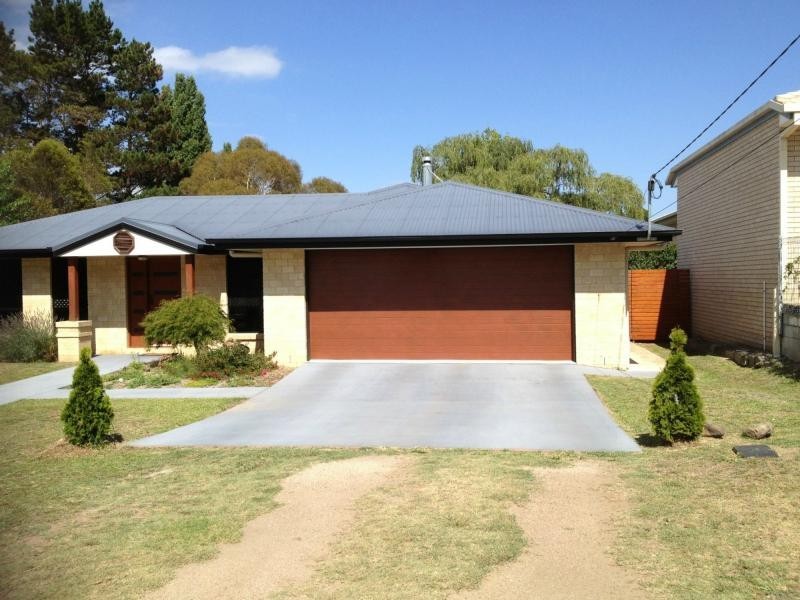10 Anzac Street, STANTHORPE, Stanthorpe QLD 4380