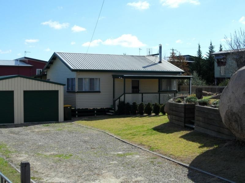20 Granite Street, Stanthorpe QLD 4380