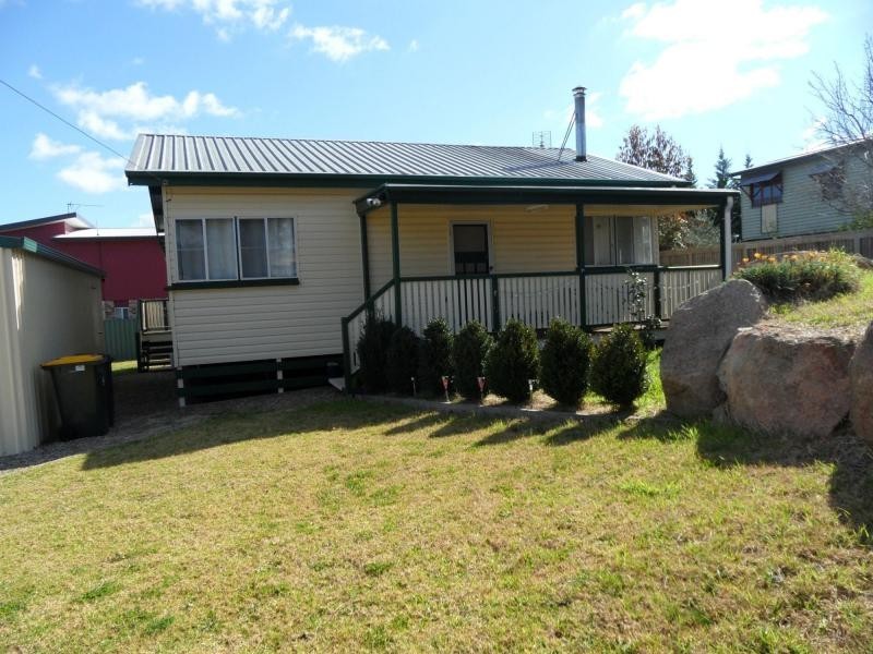 20 Granite Street, Stanthorpe QLD 4380