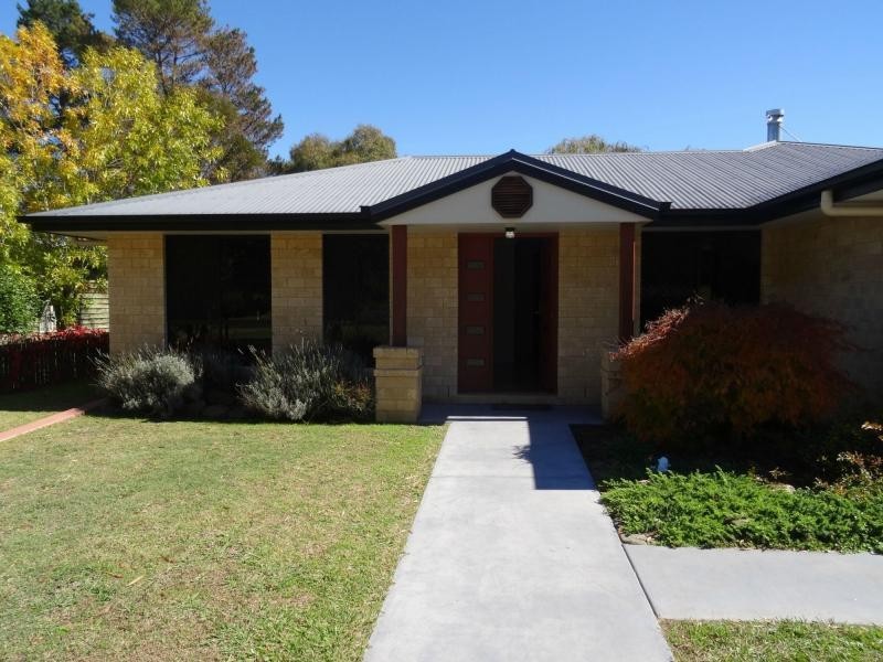 10 Anzac Street, STANTHORPE, Stanthorpe QLD 4380