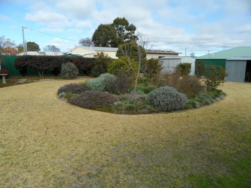 25 Rich Street, Stanthorpe QLD 4380