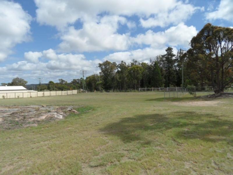 31 Sugarloaf Road, Stanthorpe QLD 4380