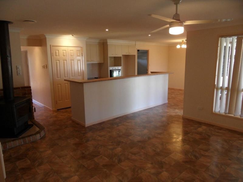 6 Pitts Street, Stanthorpe QLD 4380