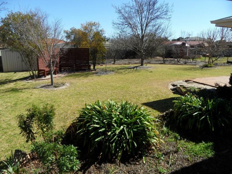 6 Pitts Street, Stanthorpe QLD 4380