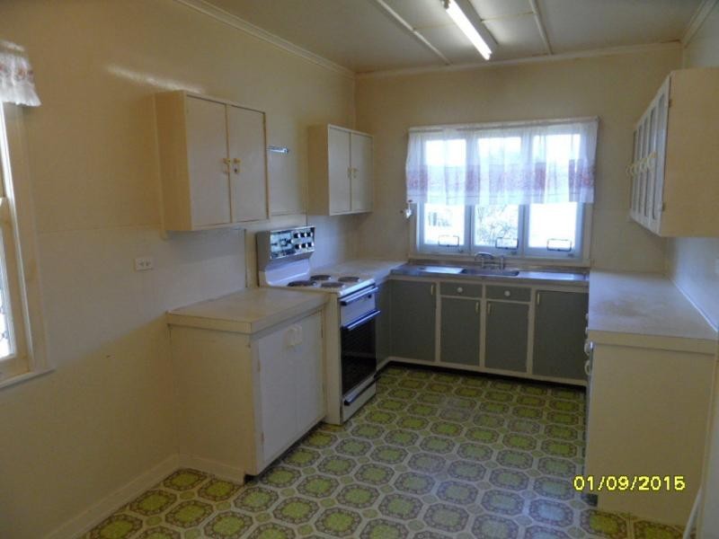 26 Stanton Street, Stanthorpe QLD 4380