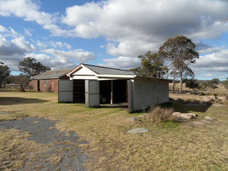 62 Glen Niven Road, The Summit, Stanthorpe QLD 4380