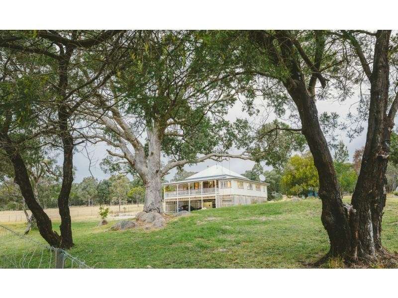 2 Armstrong Road, Eukey, Stanthorpe QLD 4380