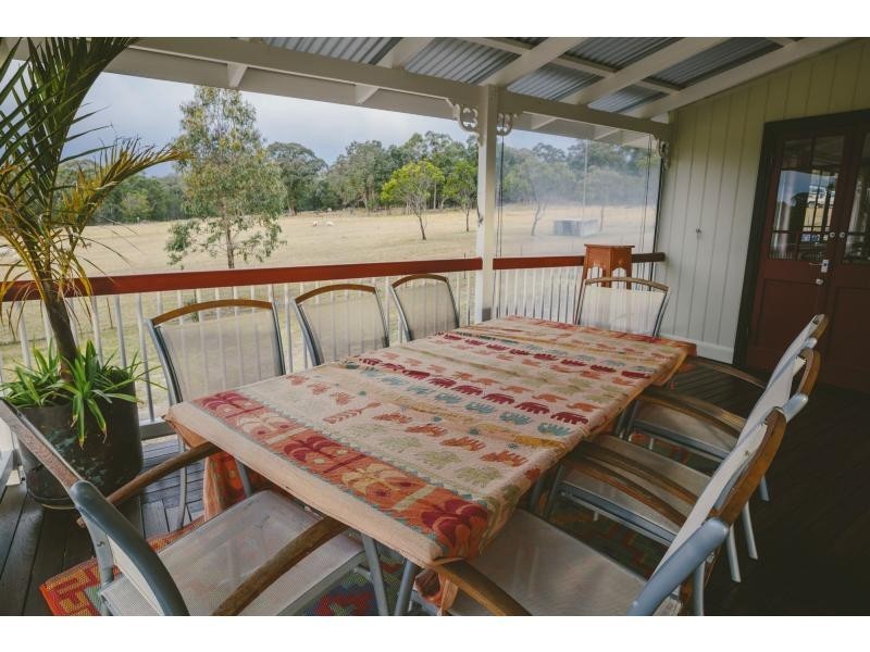 2 Armstrong Road, Eukey, Stanthorpe QLD 4380