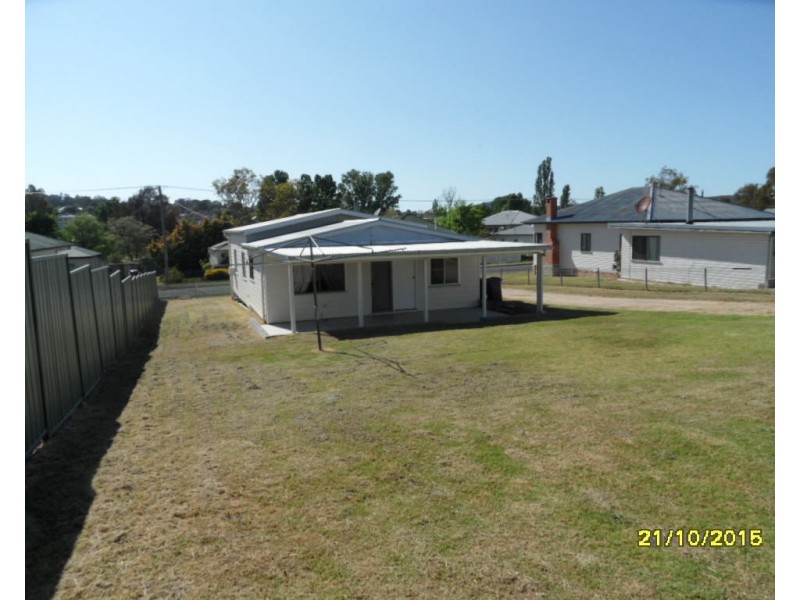 32 Denham Street, Stanthorpe QLD 4380
