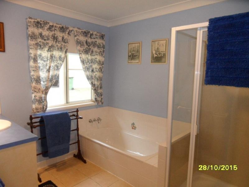 225 Tunnel Road , Dalveen, Stanthorpe QLD 4380
