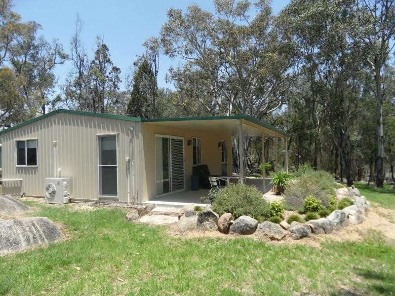 103 Old Caves Road, Stanthorpe QLD 4380
