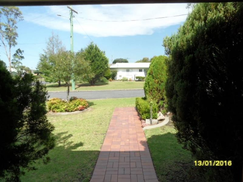 2 Manning Street, Stanthorpe, Stanthorpe QLD 4380