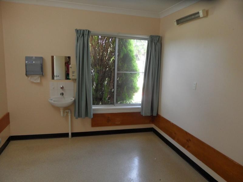 14 Wallangarra Road, Stanthorpe, Stanthorpe QLD 4380