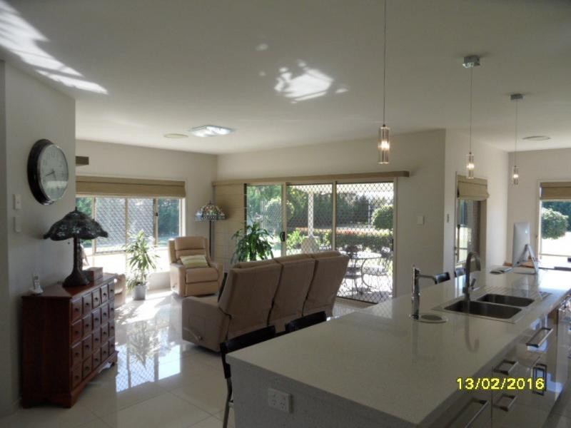 18 Manns Lane, Stanthorpe QLD 4380