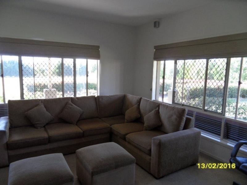 18 Manns Lane, Stanthorpe QLD 4380