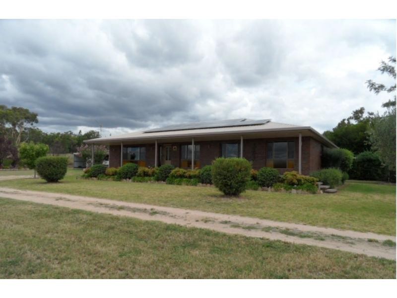 51 Ricca Road, Ballandean QLD 4382
