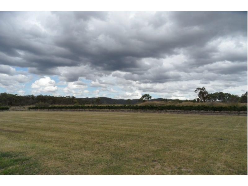 51 Ricca Road, Ballandean QLD 4382