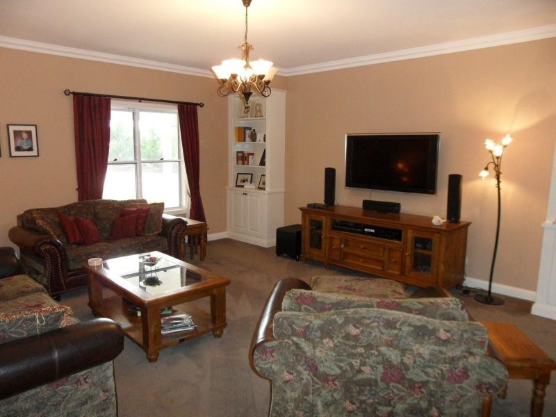 44 Melaleuca Crescent, Stanthorpe QLD 4380