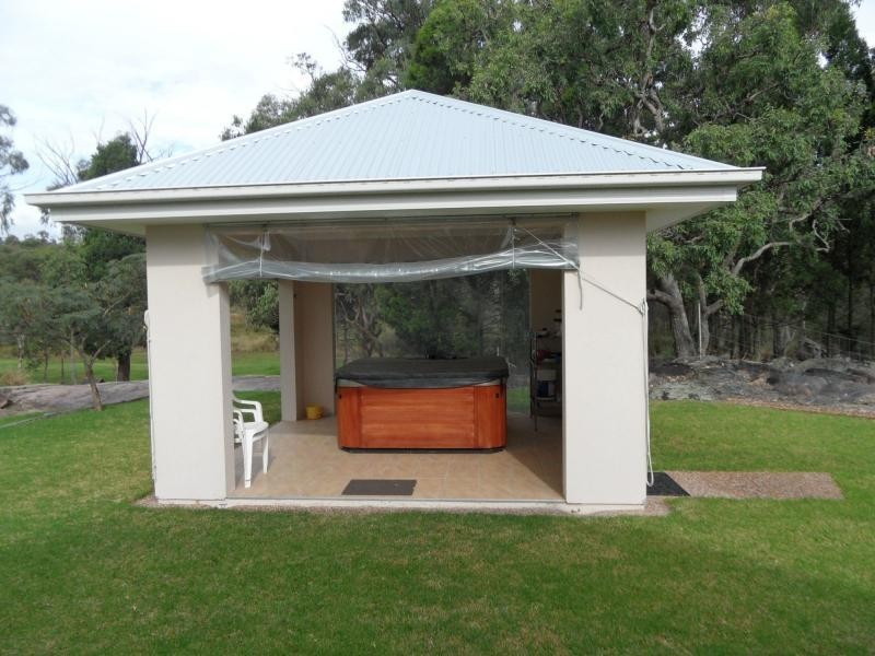 44 Melaleuca Crescent, Stanthorpe QLD 4380