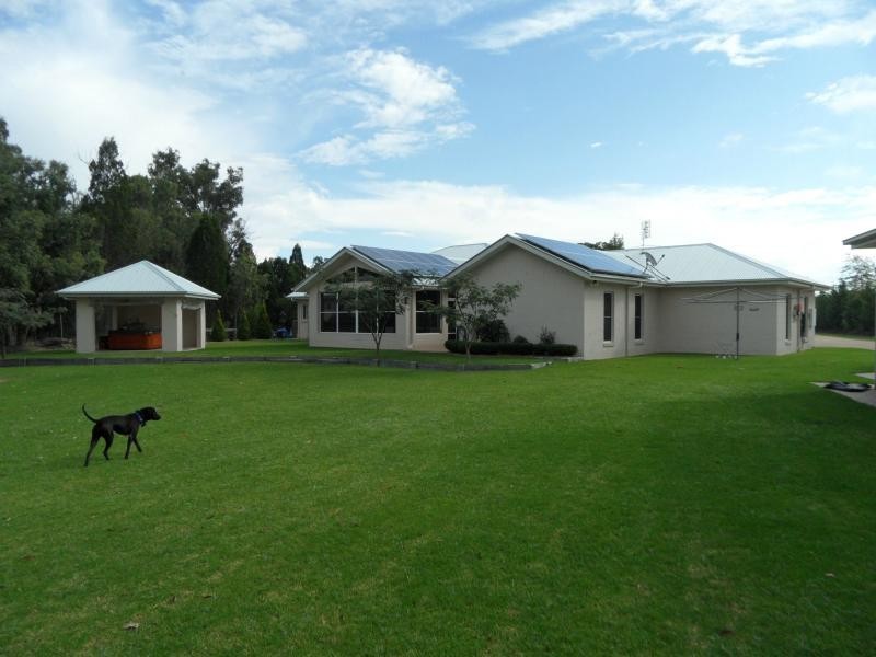 44 Melaleuca Crescent, Stanthorpe QLD 4380