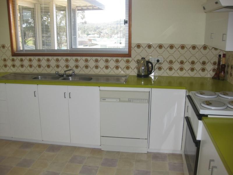 9 Recreation Crescent, Stanthorpe QLD 4380