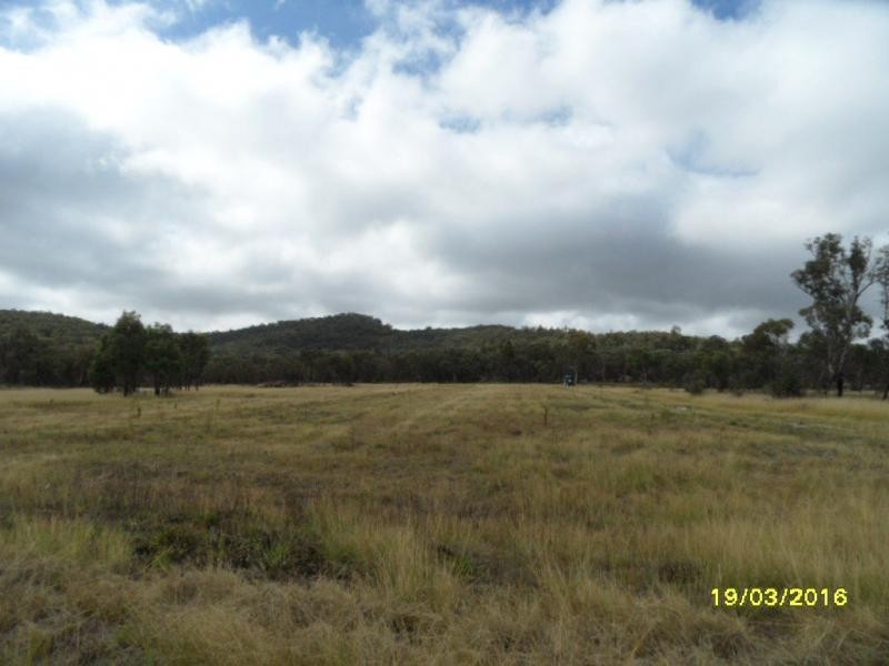 59 Newman Lane, Glen Aplin QLD 4381