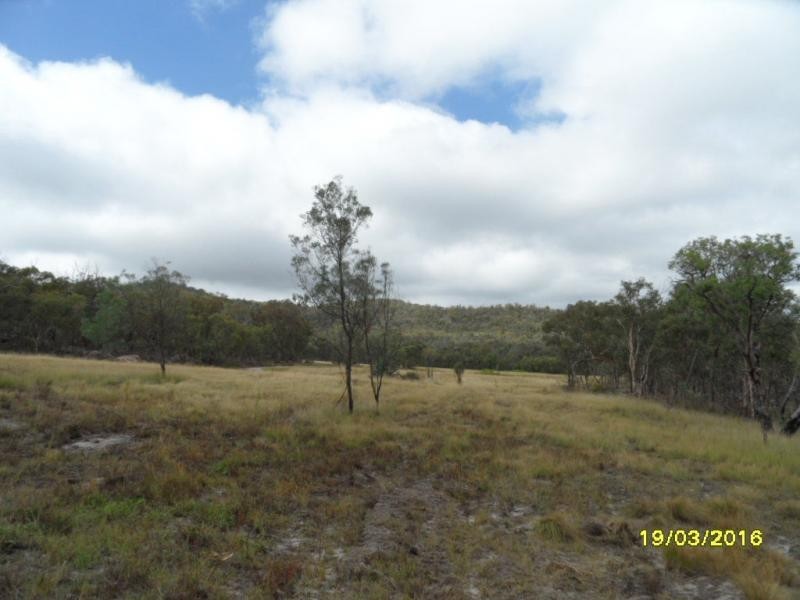 59 Newman Lane, Glen Aplin QLD 4381
