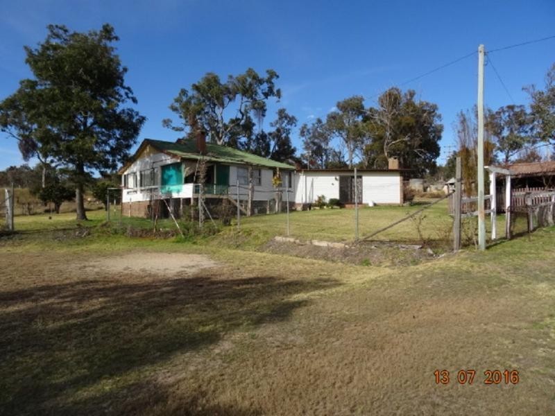 59 Newman Lane, Glen Aplin QLD 4381