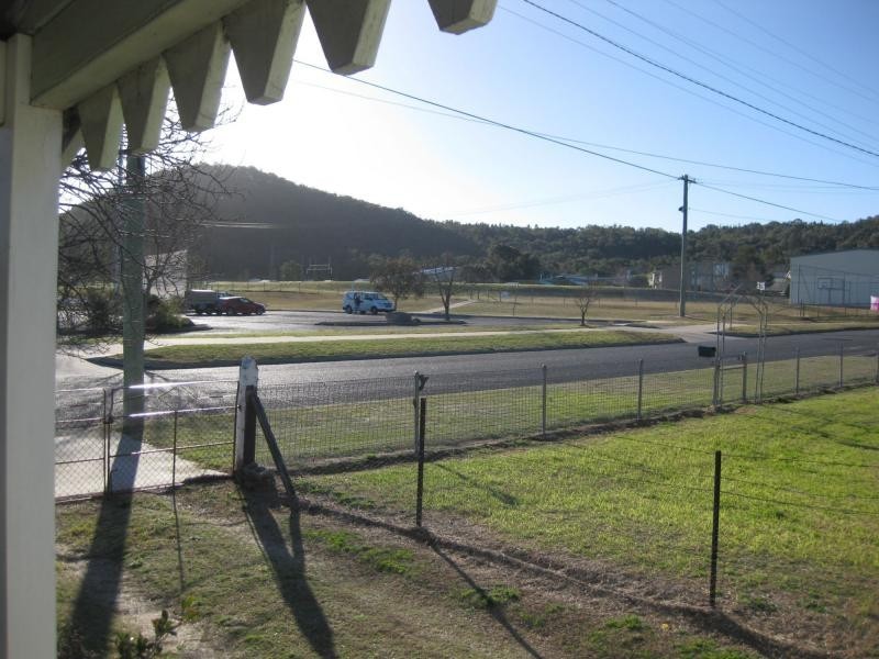 7 McGlew Street, Stanthorpe QLD 4380