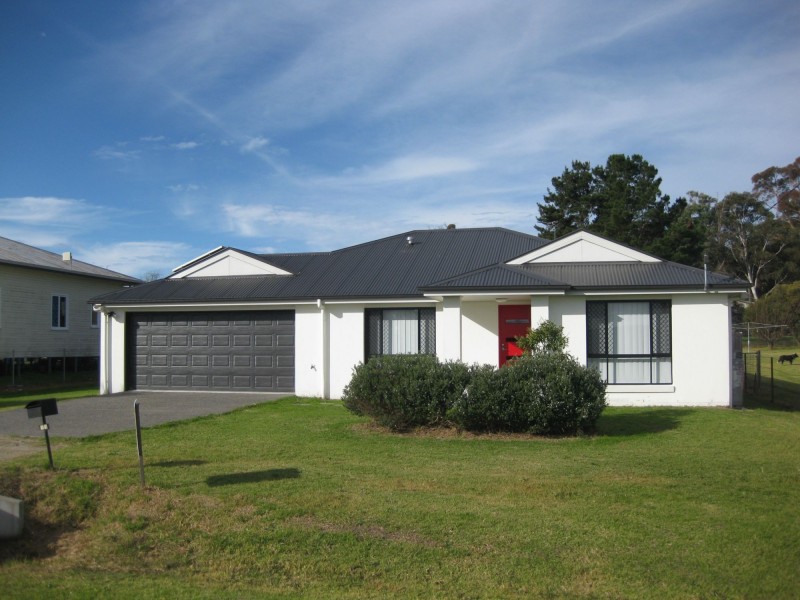 23 Bruhn Lane, Thulimbah QLD 4376