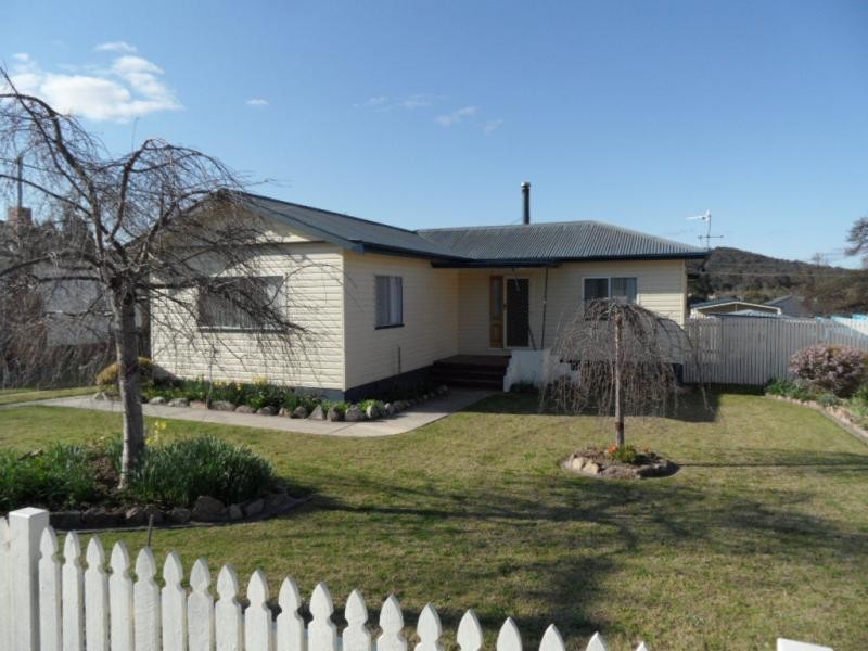 26 Pierpoint Street, Stanthorpe, Stanthorpe QLD 4380