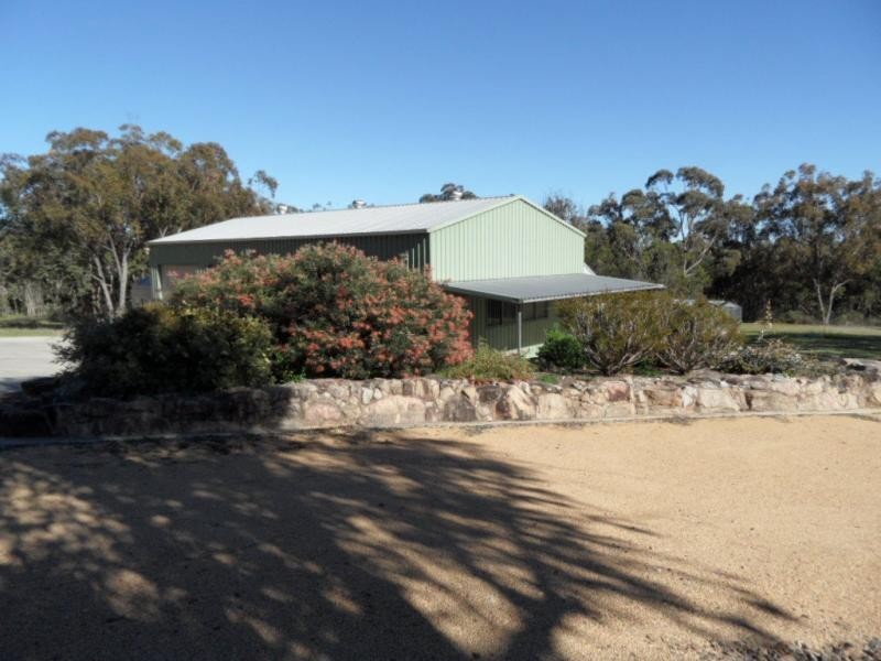 39 Hannigan lane, Mt Tully, Stanthorpe QLD 4380