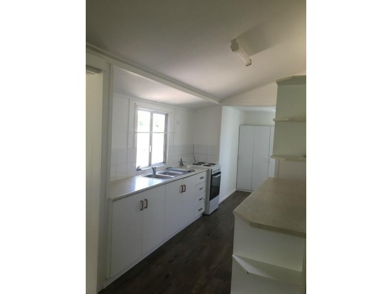 26 McGregor Terrace, Stanthorpe QLD 4380