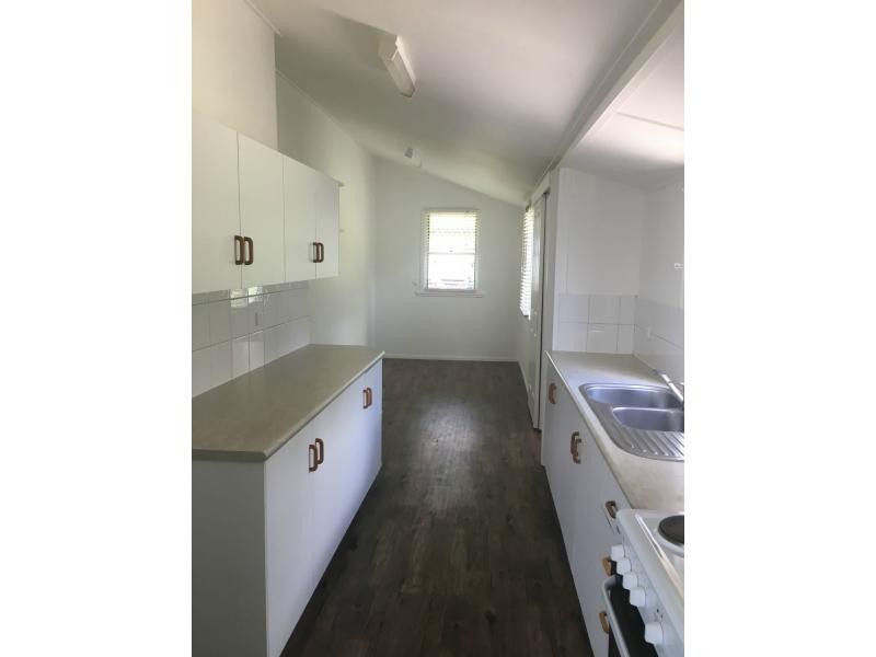 26 McGregor Terrace, Stanthorpe QLD 4380