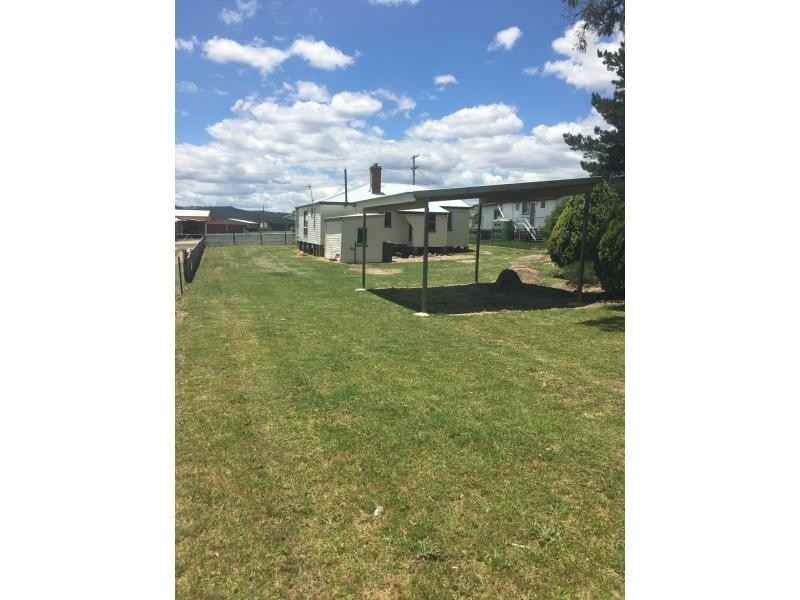 26 McGregor Terrace, Stanthorpe QLD 4380