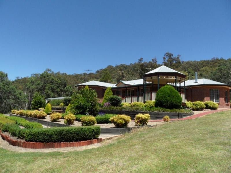 26168 New England Highway, Stanthorpe, Stanthorpe QLD 4380