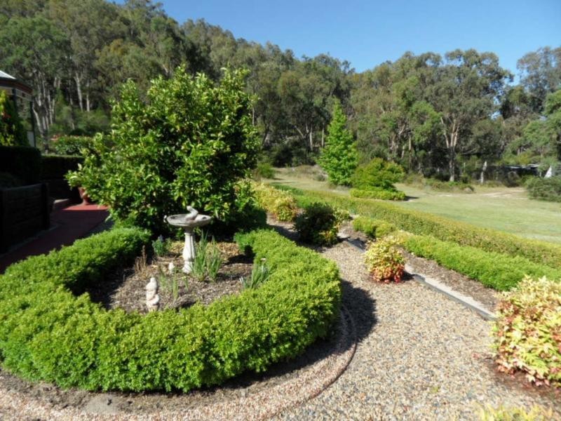 26168 New England Highway, Stanthorpe, Stanthorpe QLD 4380