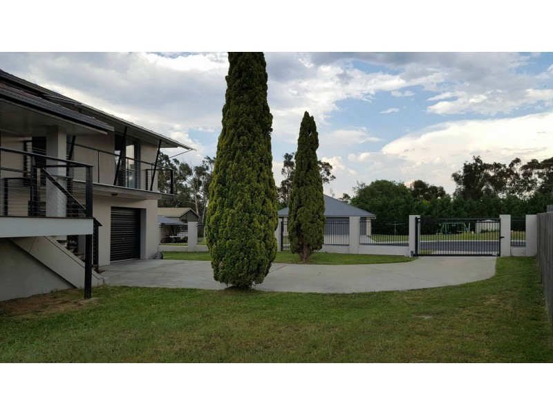 12 Lavena Court, Stanthorpe QLD 4380