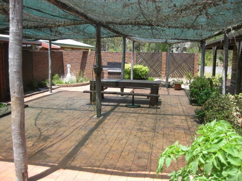 3 Lees Mountain Road, Stanthorpe QLD 4380