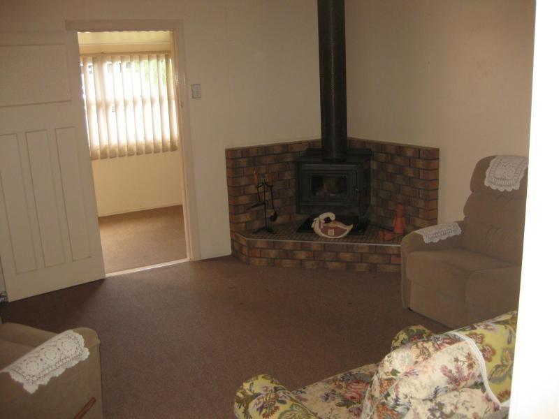 94 Lock Street, Stanthorpe QLD 4380