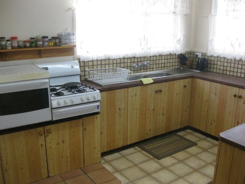 94 Lock Street, Stanthorpe QLD 4380