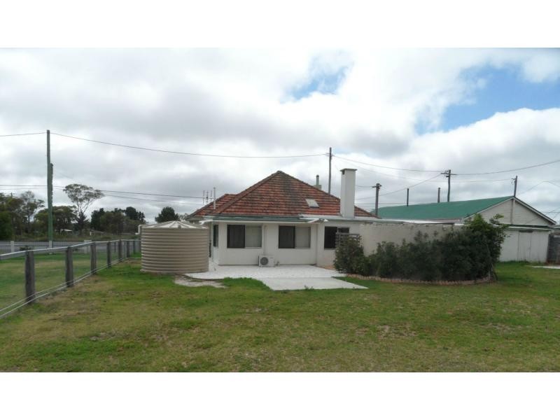 25626 NEW ENGLAND HWY , APPLETHORPE, Stanthorpe QLD 4380