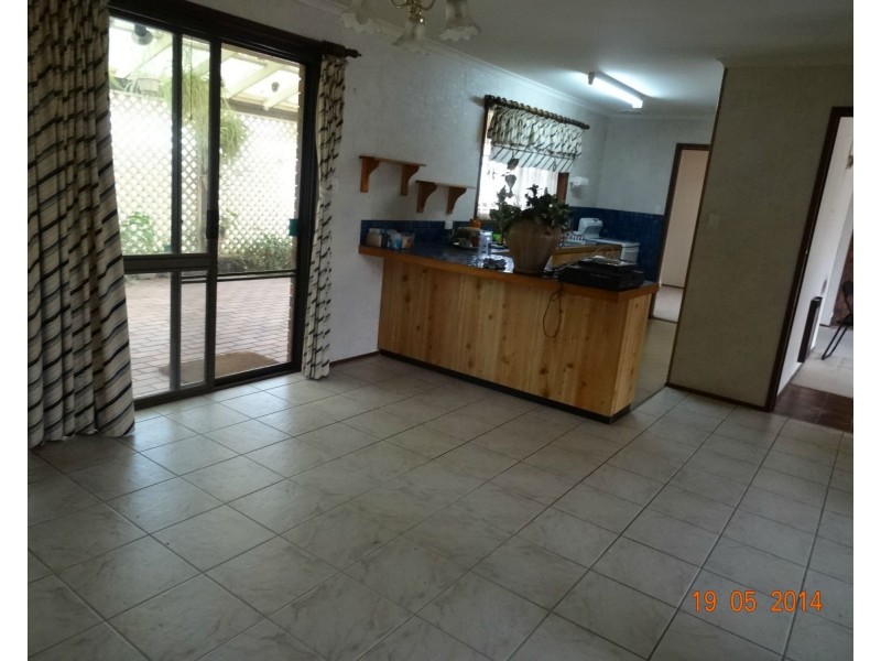 1 WATTLE Court, Stanthorpe QLD 4380